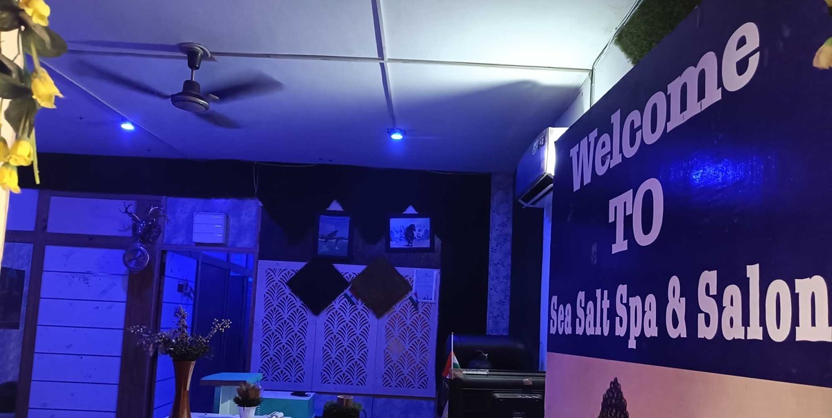 sea salt spa and salon kargi road dehradun